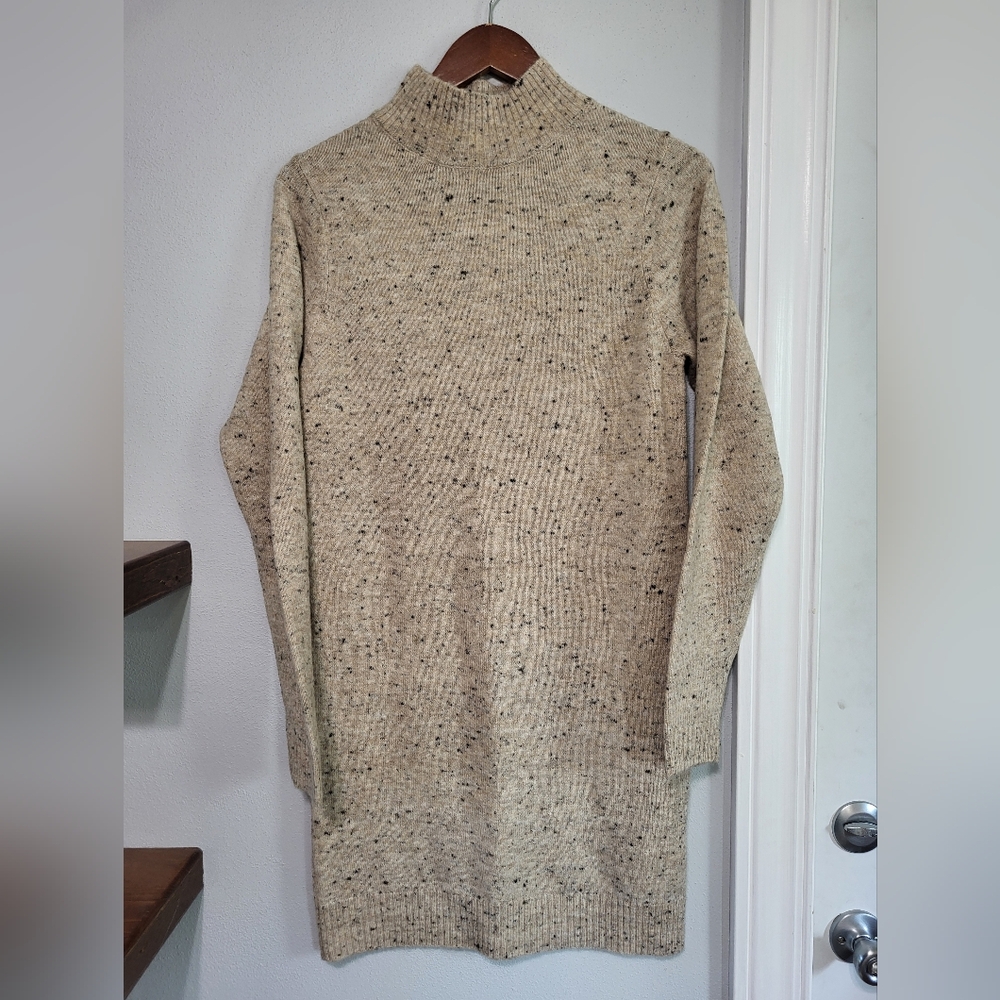 NWT Studio 19 Tan Heather Sweater Dress Women's Size Small